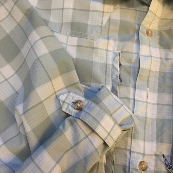 Patagonia Sun Stretch Shirt – Men’s Size Medium – Lightweight Fishing Shirt - Picture 4 of 5